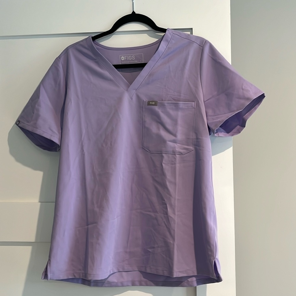 Figs Catarina One Pocket Scrub Top Lavender Dew Size L